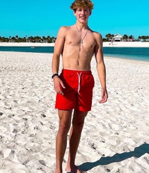 Hot Action Athletic Eye Candy young twink boy porn 61a69a608f651.jpg