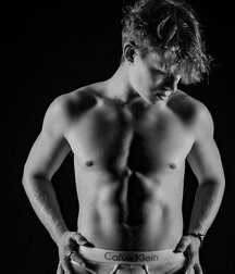 Excitement Fun Hot Action Eye Candy twink boys porn 61b61c064fbfc.jpg