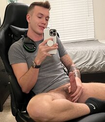 hot stud straight Action Eye Candy twink porn boys 6201fcace4022.jpg