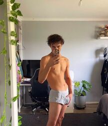 clean selfies straight hot guy Action Eye Candy twink porn 6209333482488.jpg