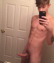 Pure Love Selfie Nude Smooth Ass Eye Candy Young Twink Porn 62673de970aaa.jpg