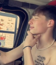 Activate Nude Twink Smooth Chest Eye Candy Young Twink Porn 626ebe8f85e8b.jpg