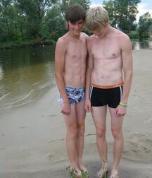 Active Nude Twink Smooth Chest Eye Candy Young Twink Porn 6273ffeb6d810.jpeg