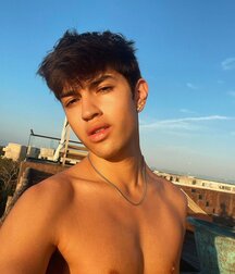 Active Nude Twink Smooth Chest Eye Candy Young Twink Porn 62740011d0914.jpeg