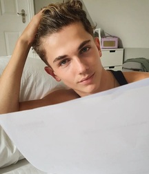 Active Nude Twink Smooth Chest Eye Candy Young Twink Porn 627695ec14714.jpg