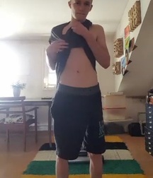 Active Nude Twink Smooth Chest Eye Candy Young Twink Porn 6276961cedf0c.jpg