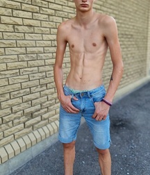 Hung Smooth Twink Big Cock Eye Candy Young Twink Porn 629548a181577.jpg