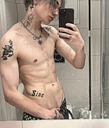Carson City Big Cock Eye Candy Young Twink Porn 62fd7dcc948fe.jpg
