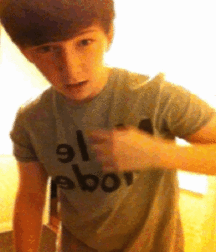 England Boy 5a47c87d7c1a3.gif