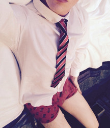 England Boy 5a47c892a0271.jpg