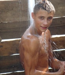 Seminude Boys 14_1 5d56a1ac2f4fd.jpg