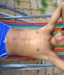 Seminude Boys 14_2 5d5bdf0988763.jpg