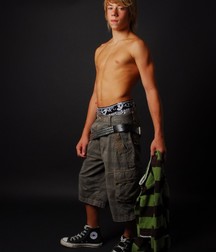 Seminude Boys 10 5d5d18f644301.jpg