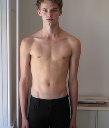 Seminude Boys 10 5d5d1926b2765.jpg