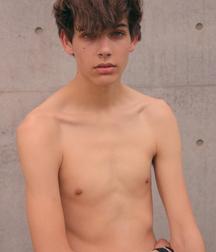 Seminude Boys 12 5d5ed728dabbc.jpg