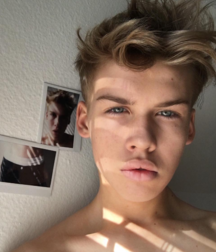 skinny twinks 5a4c327e7a7c1.png