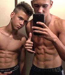 skinny twinks 5 5a6141a8ad599.jpg