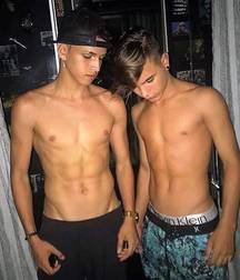 skinny twinks 5 5a6141b7e63e9.jpg
