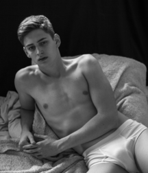 skinny twinks 7 5a6bbd466da49.png