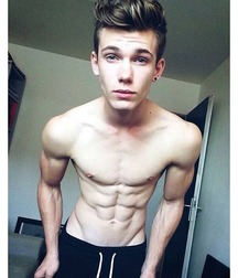 skinny twinks 8 5a6f46915a443.jpg