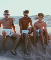 skinny twinks 9 5a7268f744e55.png