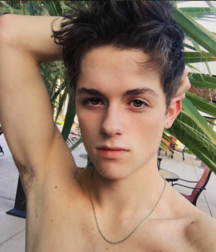 skinny twinks 15 5a83754af1fbc.png