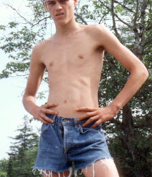 Boys in Cut-offs 5a65b7a07436c.jpg
