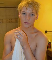 Boyhood In Color: Yellow 5a68d4e471a04.jpg