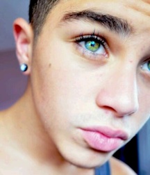 Boyhood in color: Green 5a690b9f9d9cf.jpg