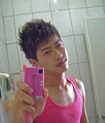 Boyhood in Color: Pink 5a69120e6c25a.jpg