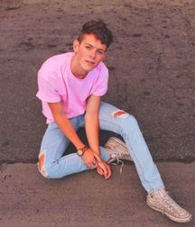 Boyhood in Color: Pink 5a6913420f5c5.jpg