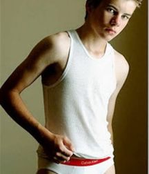 Boyhood in Color: White 5a6933ac415de.jpg
