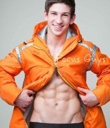 Boyhood in Color:Orange 5a69c1dc6fef2.jpg