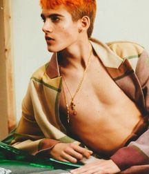 Boyhood in Color:Orange 5a69c1eab508f.jpg
