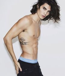 Boys In Color: Black 5a6a0438d4a9f.jpg
