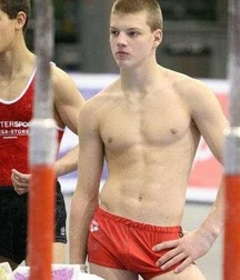 Boys In Color: Red 5a6a095e8eb79.jpg