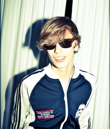 Boys in Color Blue 5a6a652068619.jpg