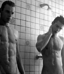 SAUNA BOYS 5a7f5ea864d82.jpg