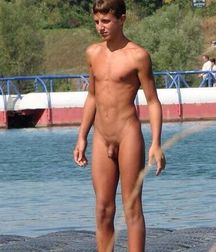 Nude in Nature 5a7f627b4c138.jpg