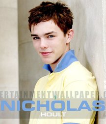 Nicholas Hoult 5a87c05a93ed1.jpg