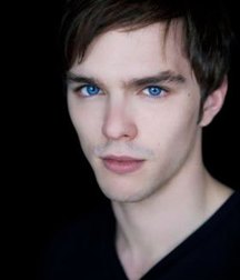 Nicholas Hoult 5a87c0b399c0e.jpg