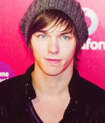 Nicholas Hoult 5a87c1066046b.jpg