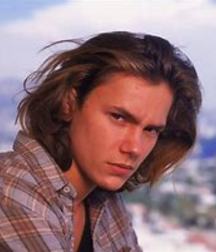 River Phoenix - A Legend 5a89fd97c4abd.jpg
