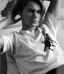 River Phoenix - A Legend 5a89fdc5b6f80.jpg
