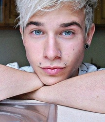 Boys with Piercings 5a9820052ad82.jpg