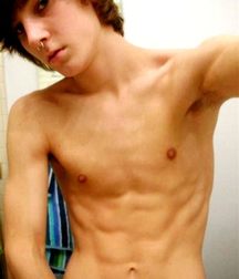 Boys with Piercings 5a9820414cc9d.jpg