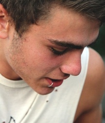 Boys with Piercings 5a9820712eb19.jpg