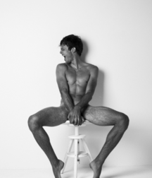 Bare-Legged Boys Are So Sexy 5a9ac5a562383.png