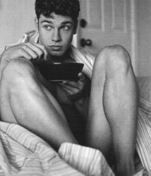 Bare-Legged Boys Are So Sexy 5a9ac651e2809.jpg