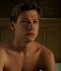 David Kross - German Actor 5a9cde5dc1414.jpg